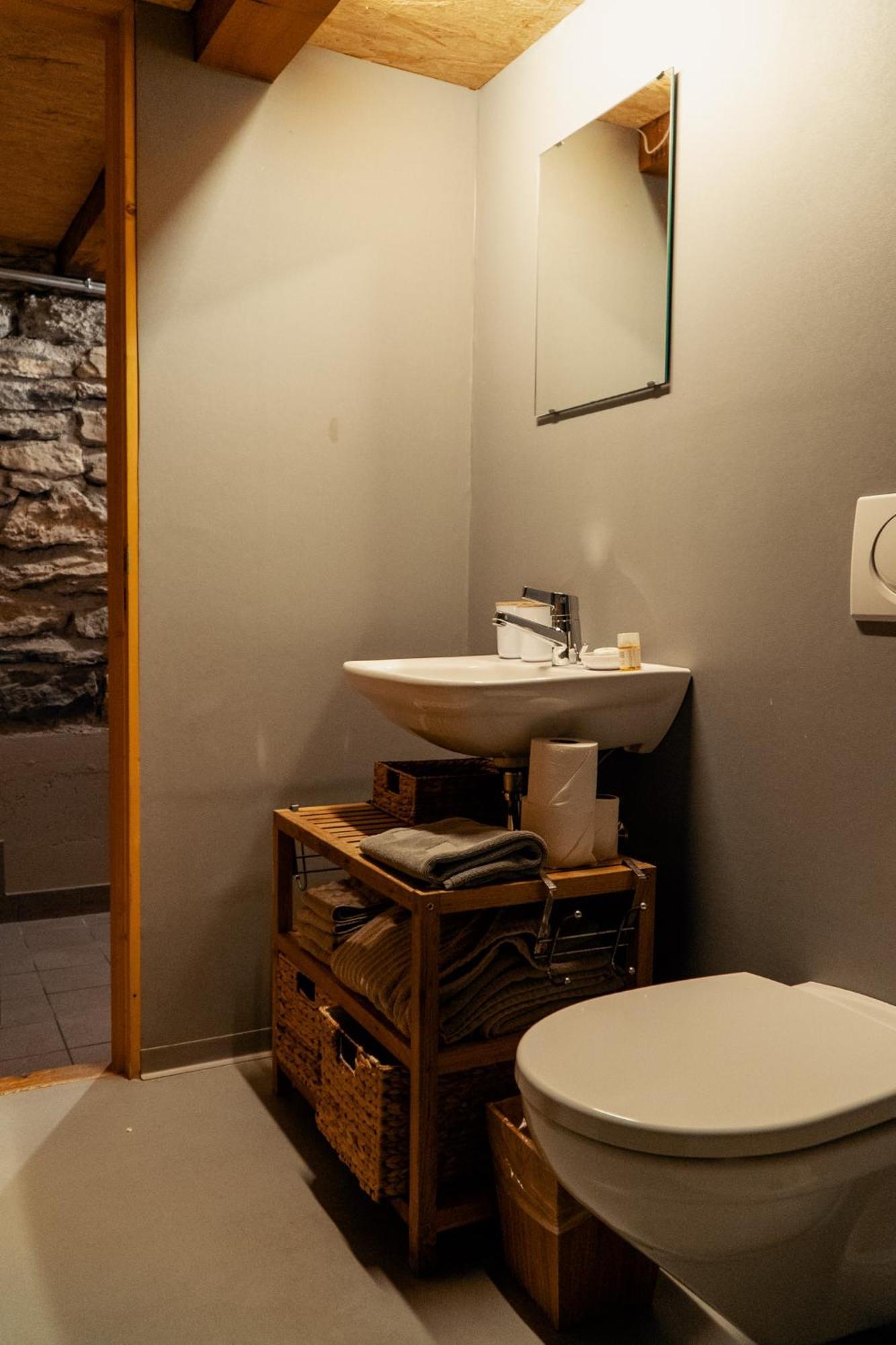 Le Mayen De Colombire Hotel 3*
